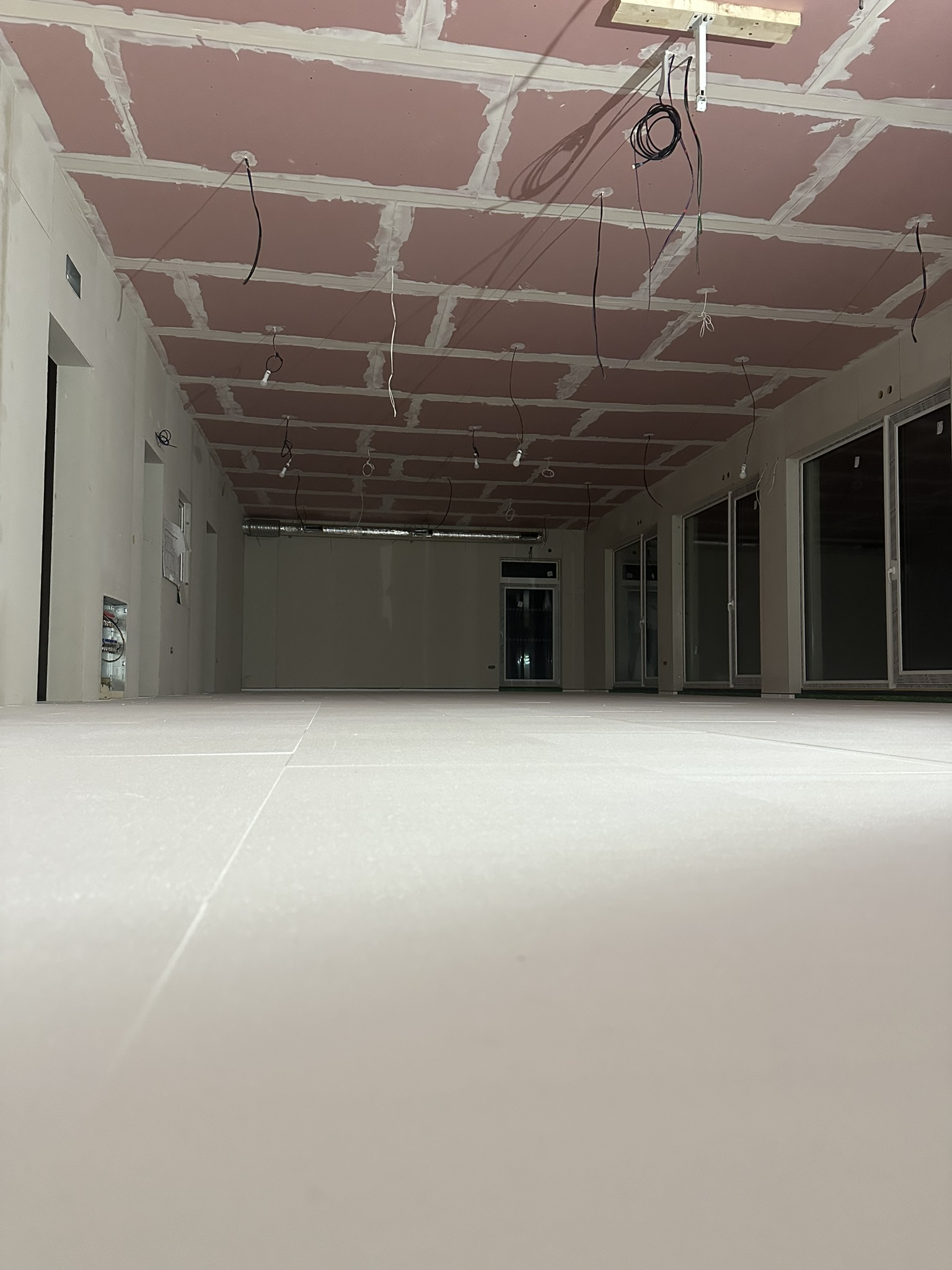 Realizace pokládky polystyrenu